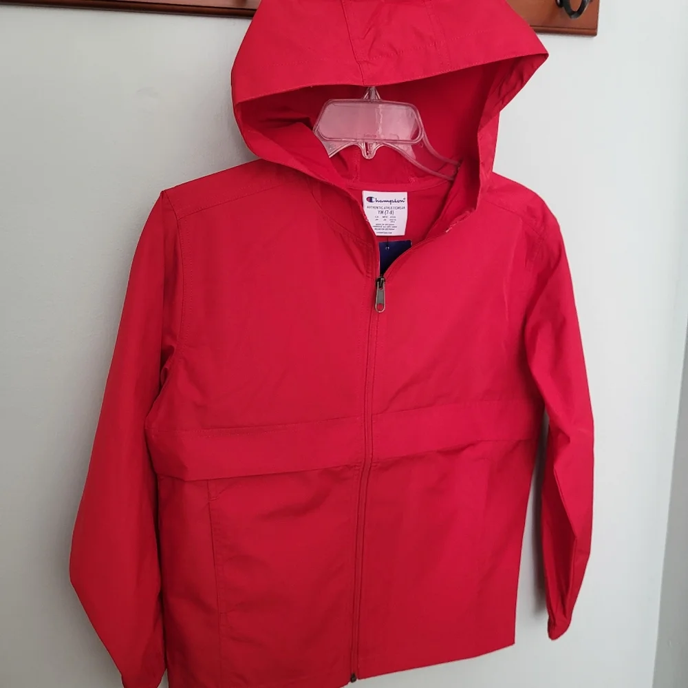 Champion Youth Medium 7/8 Windbreaker‎ Rain Jacket Lightweight Packable Red